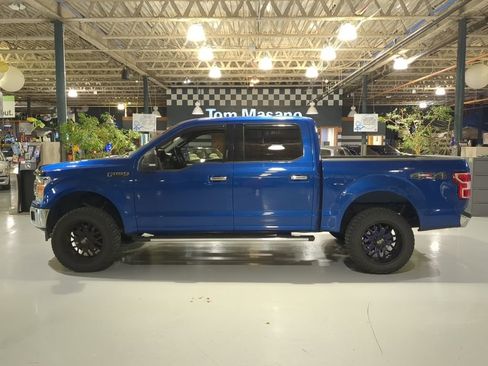 Used 2018 Ford F150 XLT w/ Equipment Group 302A Luxury AWD/4WD image 10