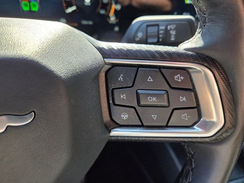 Used 2025 Ford Mustang Premium image 34