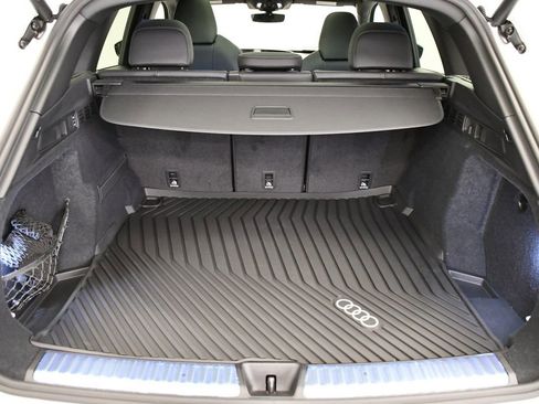 New 2025 Audi SQ5 Premium Plus image 53