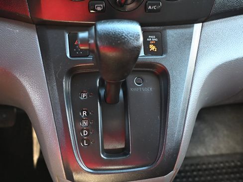 Used 2020 Nissan NV200 SV w/ Back Door Glass Package image 22