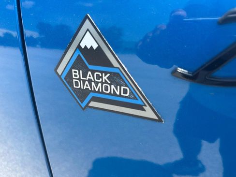 Used 2022 Ford Bronco Black Diamond AWD/4WD image 8