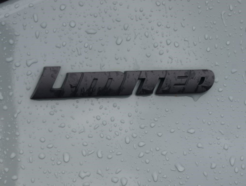 Used 2024 Toyota Tundra Limited AWD/4WD image 19