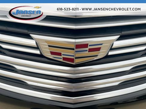 Used 2018 Cadillac XT5 Luxury w/ Driver Awareness Package FWD image 31