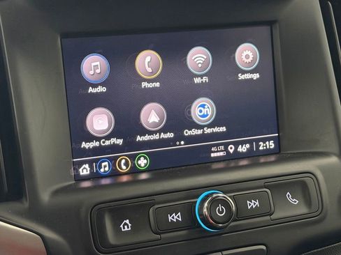 Used 2022 GMC Terrain SLE w/ Driver Convenience Package FWD image 17