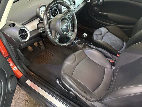 Used 2013 MINI Cooper Hardtop image 11