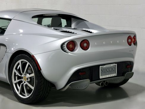 Used 2005 Lotus Elise image 28