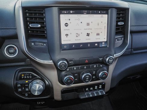 Used 2022 RAM 1500 Laramie AWD/4WD image 9