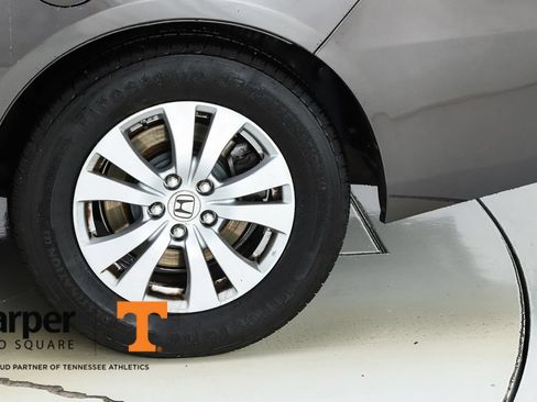 Used 2015 Honda Odyssey EX image 6