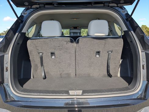 Certified 2025 Kia Sorento S image 15