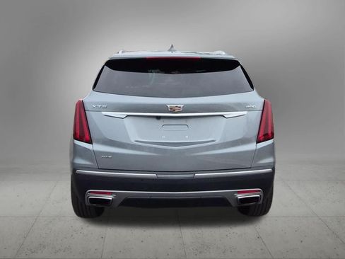 Used 2024 Cadillac XT5 Premium Luxury w/ LPO, Floor Liner Package AWD/4WD image 5