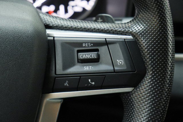 Used 2023 Mitsubishi Outlander ES FWD image 12