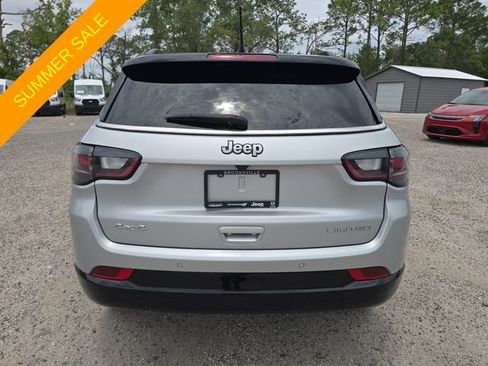 Certified 2025 Jeep Compass Limited w/ Elite Group AWD/4WD image 5
