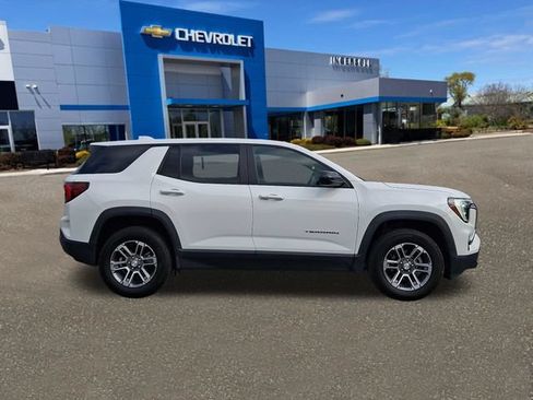 Used 2025 GMC Terrain Elevation AWD/4WD image 26