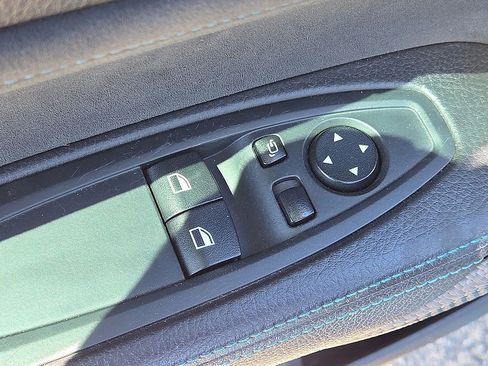 Used 2017 BMW M2 RWD image 15