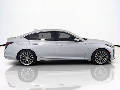 Used 2022 Cadillac CT5 Premium Luxury RWD image 4