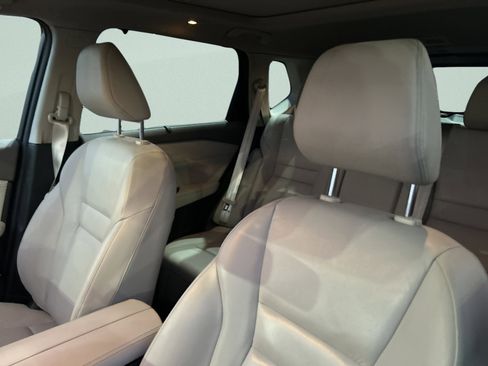 Used 2023 Nissan Rogue SL w/ SL Premium Package image 23