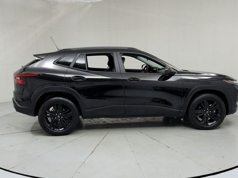 Used 2025 Chevrolet Trax ACTIV w/ Driver Confidence Package FWD image 6