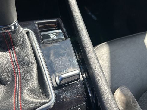 Used 2024 Jeep Compass Trailhawk image 44