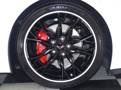 Used 2023 Chevrolet Corvette Stingray Preferred Conv w/ 2LT RWD image 37