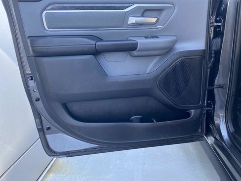 Used 2019 RAM 1500 Big Horn RWD image 12