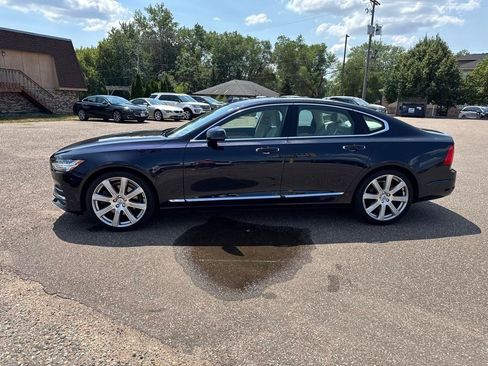 Used 2017 Volvo S90 T6 Inscription w/ Vision Package AWD/4WD image 9