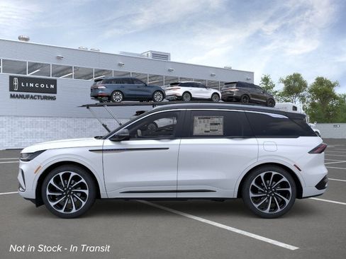 New 2026 Lincoln Nautilus Black Label AWD/4WD image 3