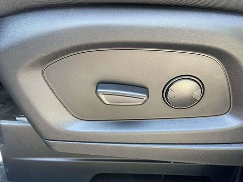 New 2026 Ford Explorer Active image 18