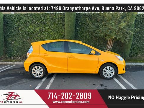 Used 2014 Toyota Prius C Two image 6