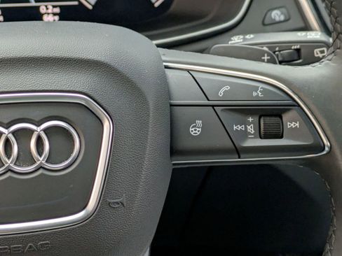 Used 2023 Audi Q5 2.0T Premium Plus w/ Premium Plus Package image 11