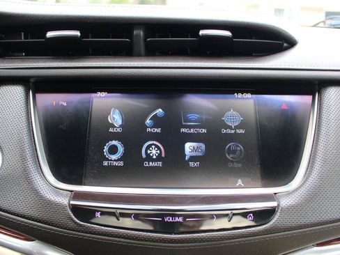 Used 2017 Cadillac XT5 Luxury AWD/4WD image 25
