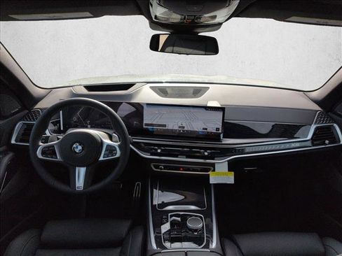 New 2026 BMW X5 xDrive40i w/ M Sport Package image 15