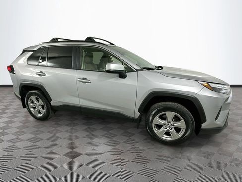 Used 2023 Toyota RAV4 XLE image 8