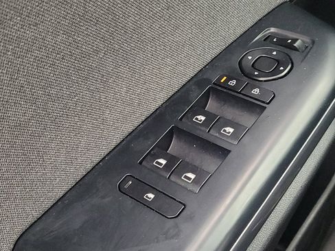 Used 2025 Kia K4 EX FWD image 27