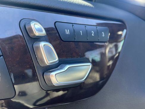 Used 2018 Mercedes-Benz GLS 550 4MATIC image 17