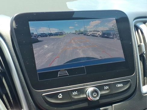Used 2023 Chevrolet Malibu LT FWD image 6