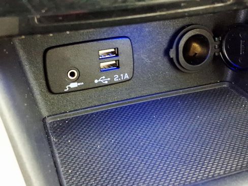 Used 2020 Subaru Forester Limited w/ Popular Package #3 image 20