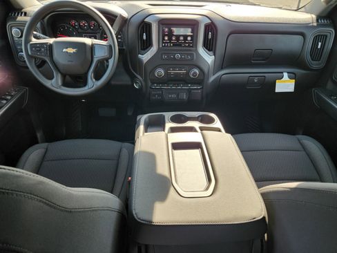 New 2026 Chevrolet Silverado 2500 Custom w/ Custom Value Package image 9