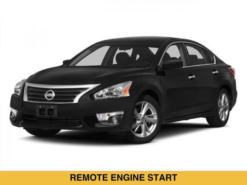 Used 2013 Nissan Altima 2.5 SV w/ 2.5SV Convenience Pkg FWD image 2