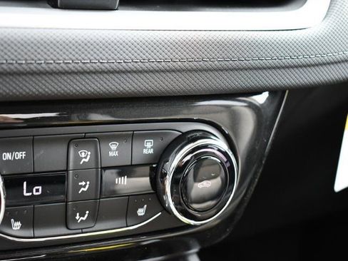 New 2025 Chevrolet TrailBlazer LT w/ Convenience Package image 5