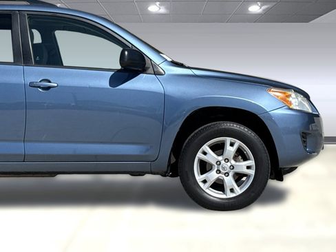 Used 2011 Toyota RAV4 4WD w/ Upgrade Value Pkg image 32