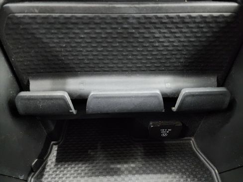 Used 2022 RAM 3500 Big Horn w/ Level C Equiment Group image 73