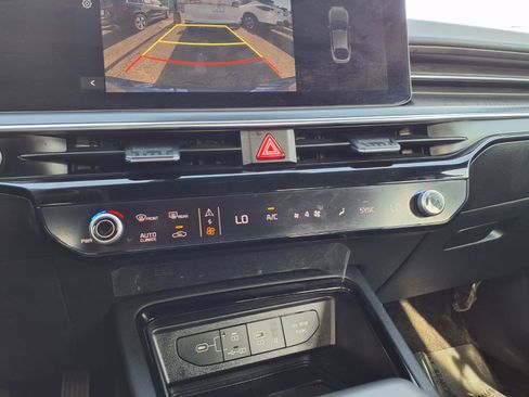 Used 2025 Kia K5 GT-Line w/ GT-Line Premium Package FWD image 6