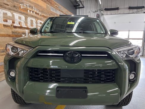 Used 2021 Toyota 4Runner Trail Special Edition image 7