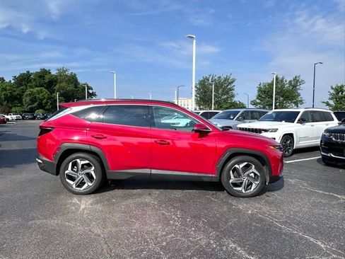 Used 2022 Hyundai Tucson Limited FWD image 16