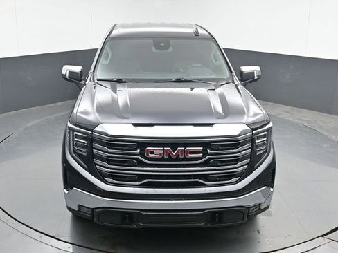 Used 2024 GMC Sierra 1500 SLT image 34