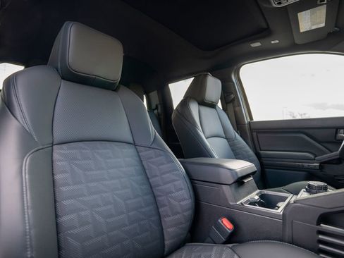 New 2026 Toyota Tacoma TRD Sport w/ TRD Sport Premium Package image 18