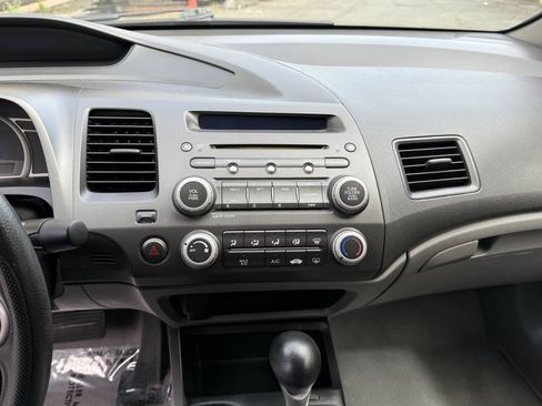 Used 2009 Honda Civic LX image 34