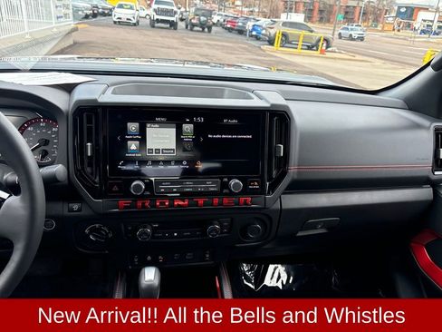 Used 2025 Nissan Frontier PRO-4X w/ Pro Premium Package image 18