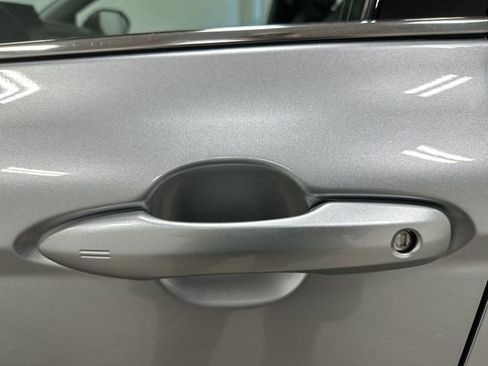 Used 2024 Toyota Camry XSE FWD image 13
