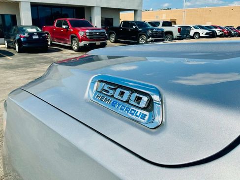 Used 2023 RAM 1500 Big Horn AWD/4WD image 39